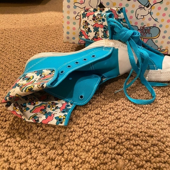 💥Mickey & Minnie Mouse Turquoise Blue Inner Floral Lace Converse Shoes - Picture 3 of 7